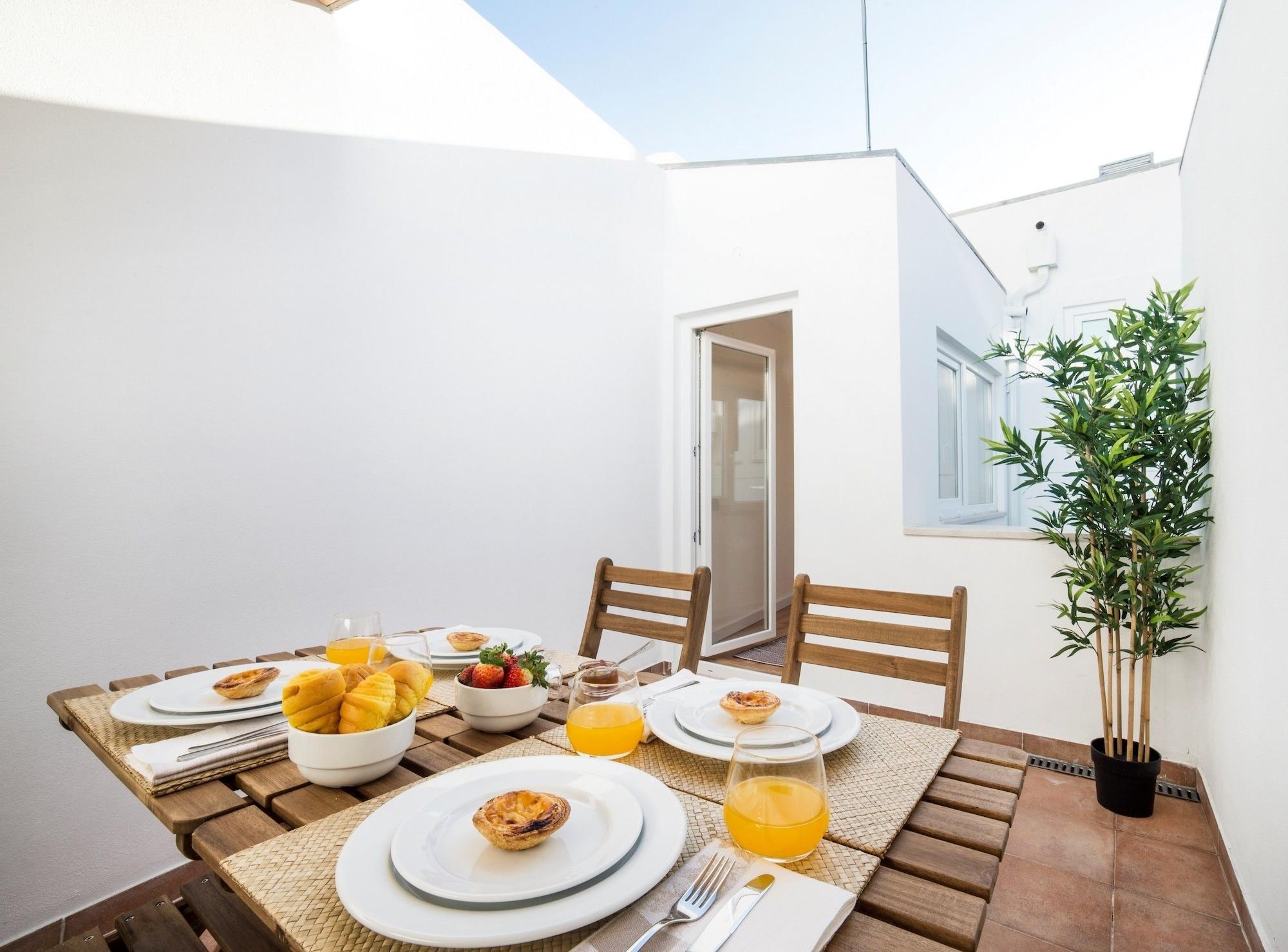 Lis Apartments Lisbon Exterior photo